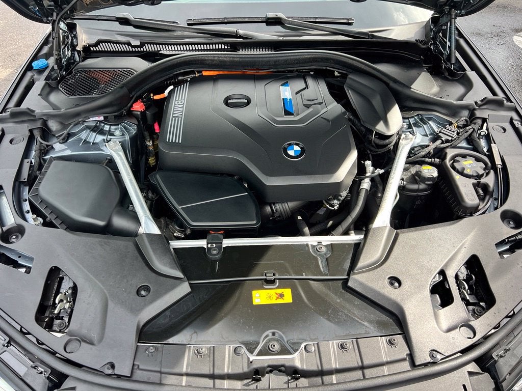 2022 BMW 5 Series 530e iPerformance
