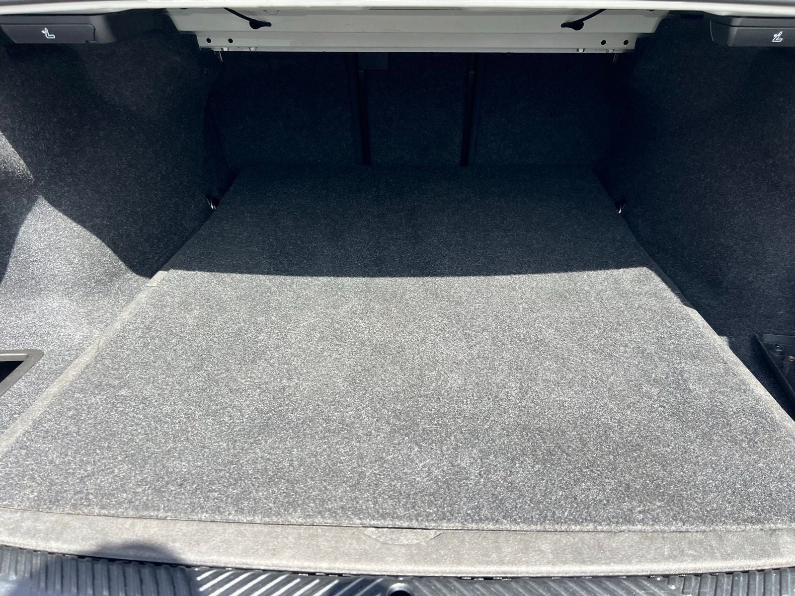 2024 BMW 5 Series 530i