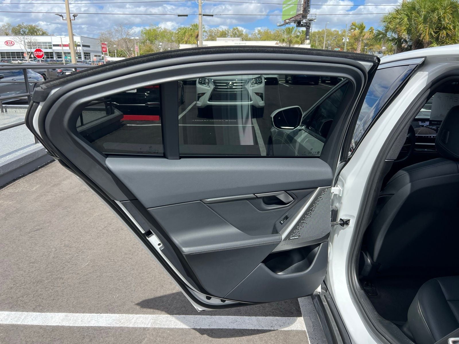 2024 BMW 5 Series 530i