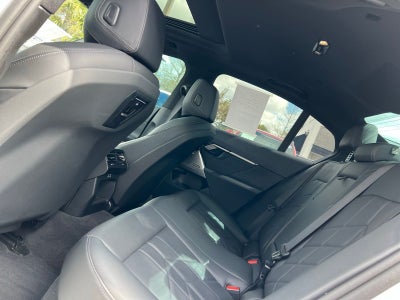 2024 BMW 5 Series 530i