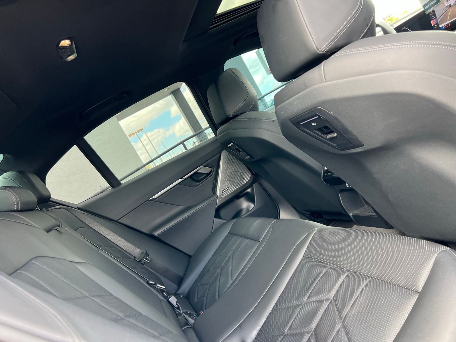 2024 BMW 5 Series 530i