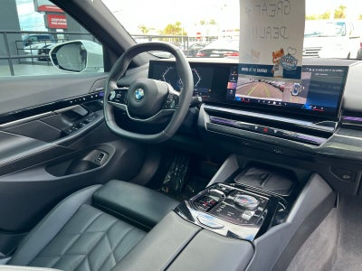 2024 BMW 5 Series 530i