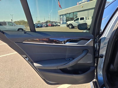 2021 BMW 5 Series 530i