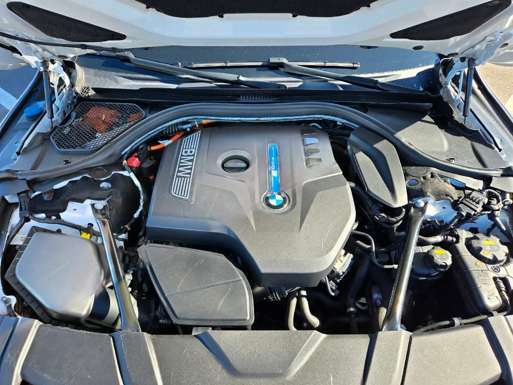 2018 BMW 7 Series 740e xDrive iPerformance