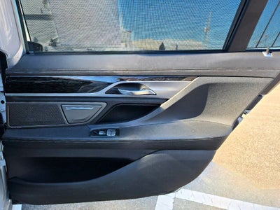 2018 BMW 7 Series 740e xDrive iPerformance