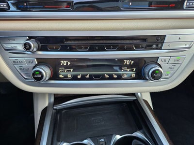 2020 BMW 7 Series 740i