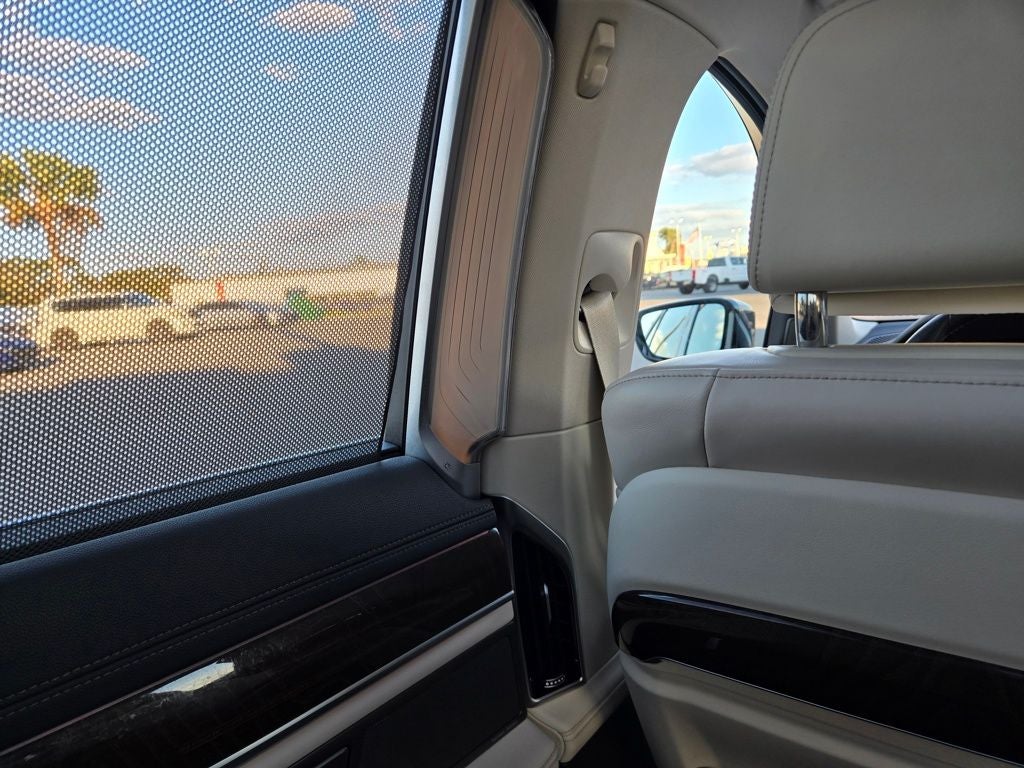 2020 BMW 7 Series 740i