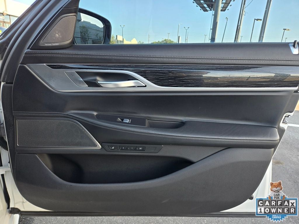 2022 BMW 7 Series 750i xDrive