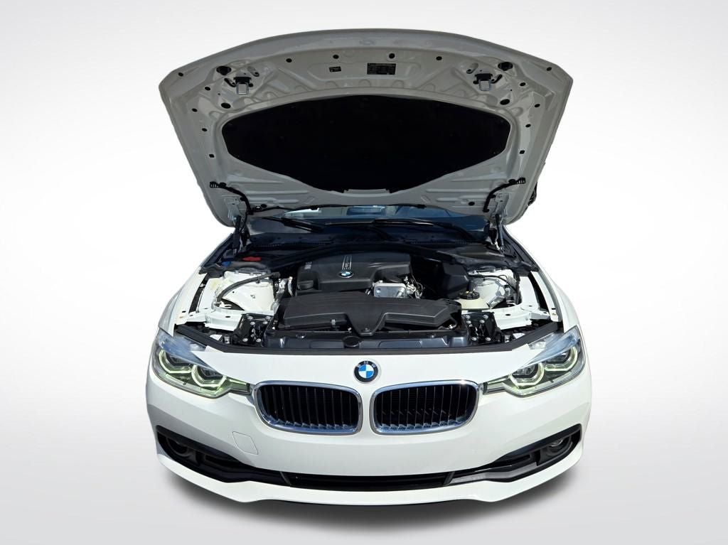 2018 BMW 3 Series 320i