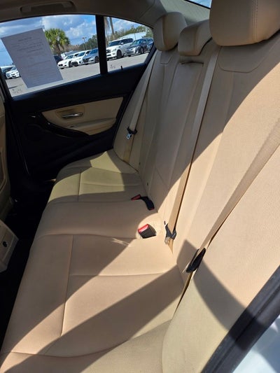 2018 BMW 3 Series 320i