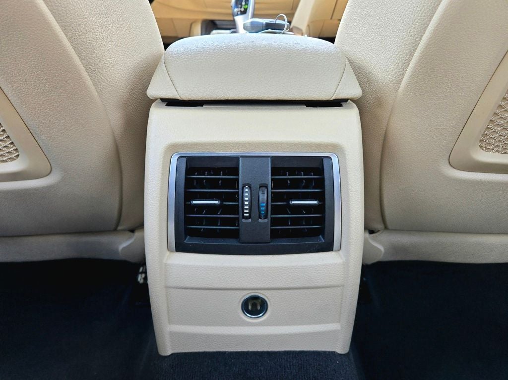 2018 BMW 3 Series 320i