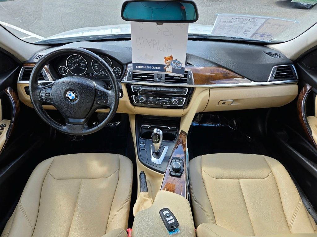 2018 BMW 3 Series 320i