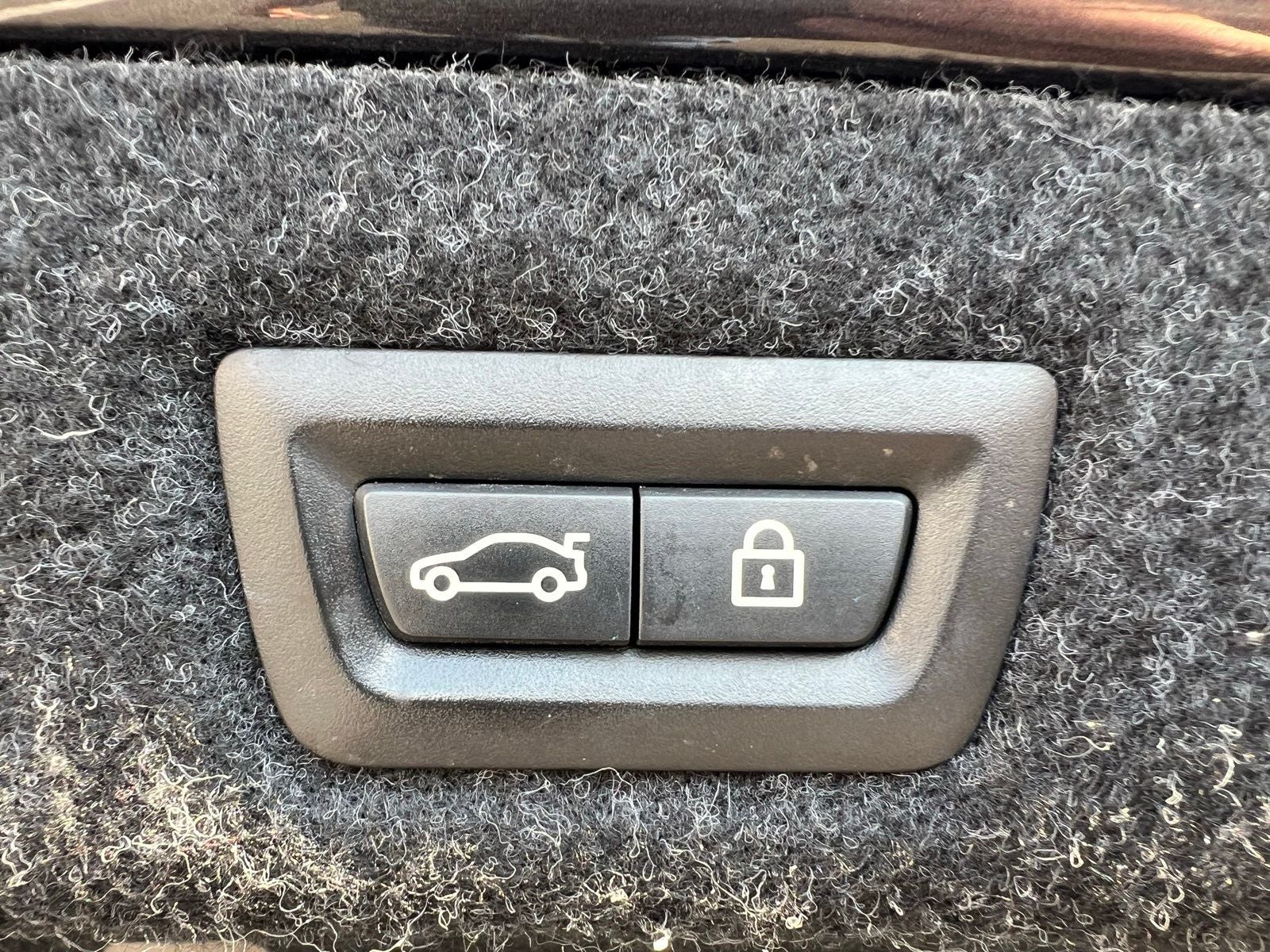 2018 BMW 5 Series 530e iPerformance