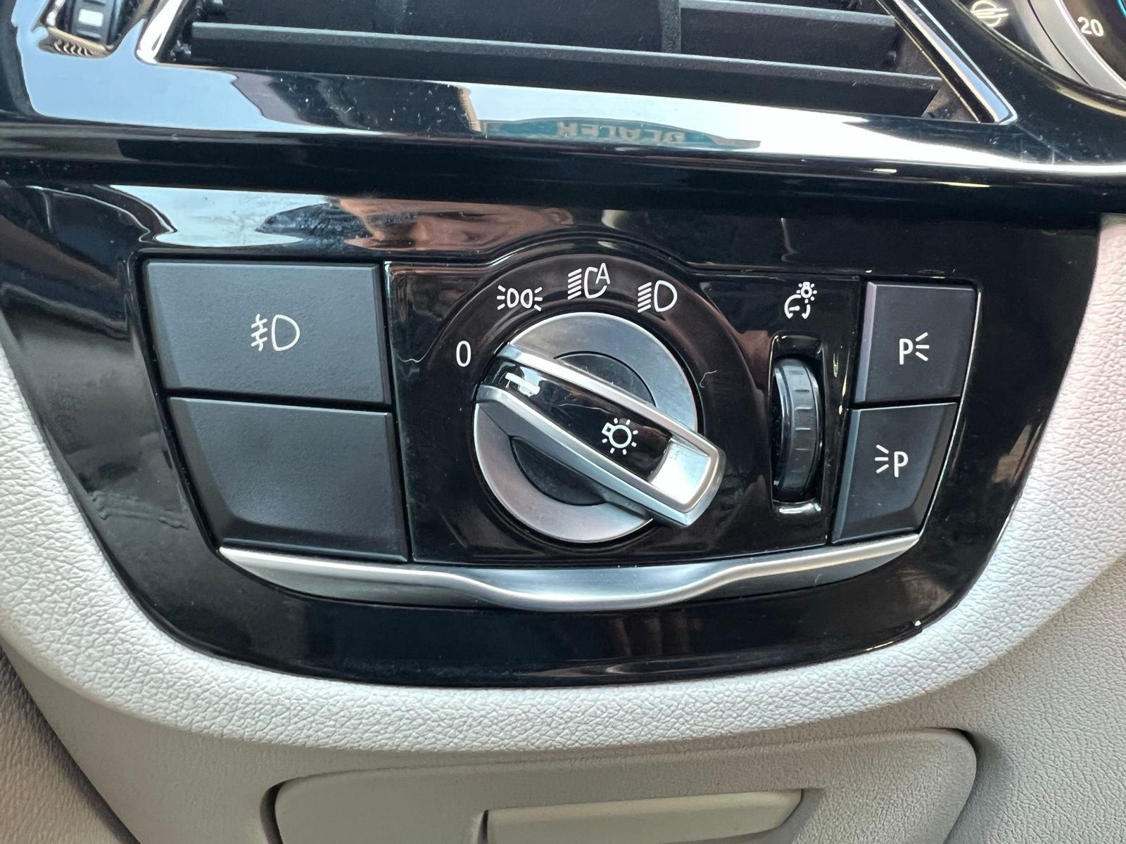 2018 BMW 5 Series 530e iPerformance