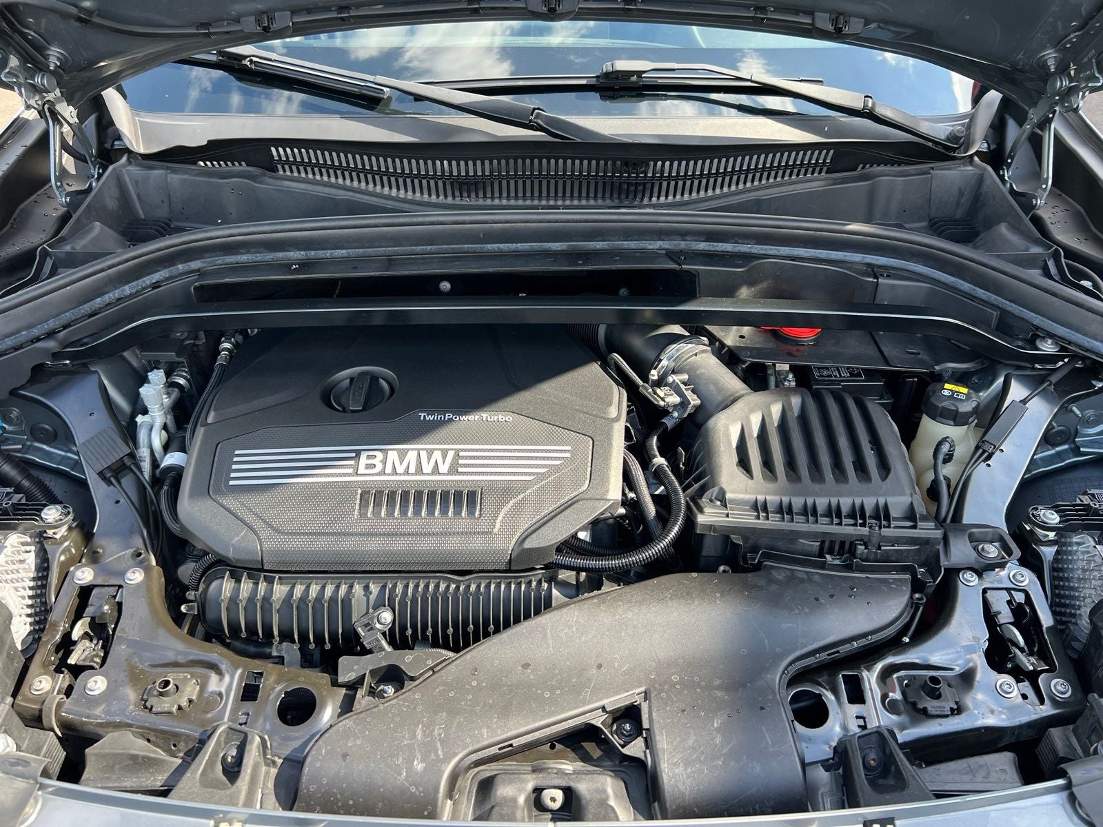 2023 BMW X2 sDrive28i