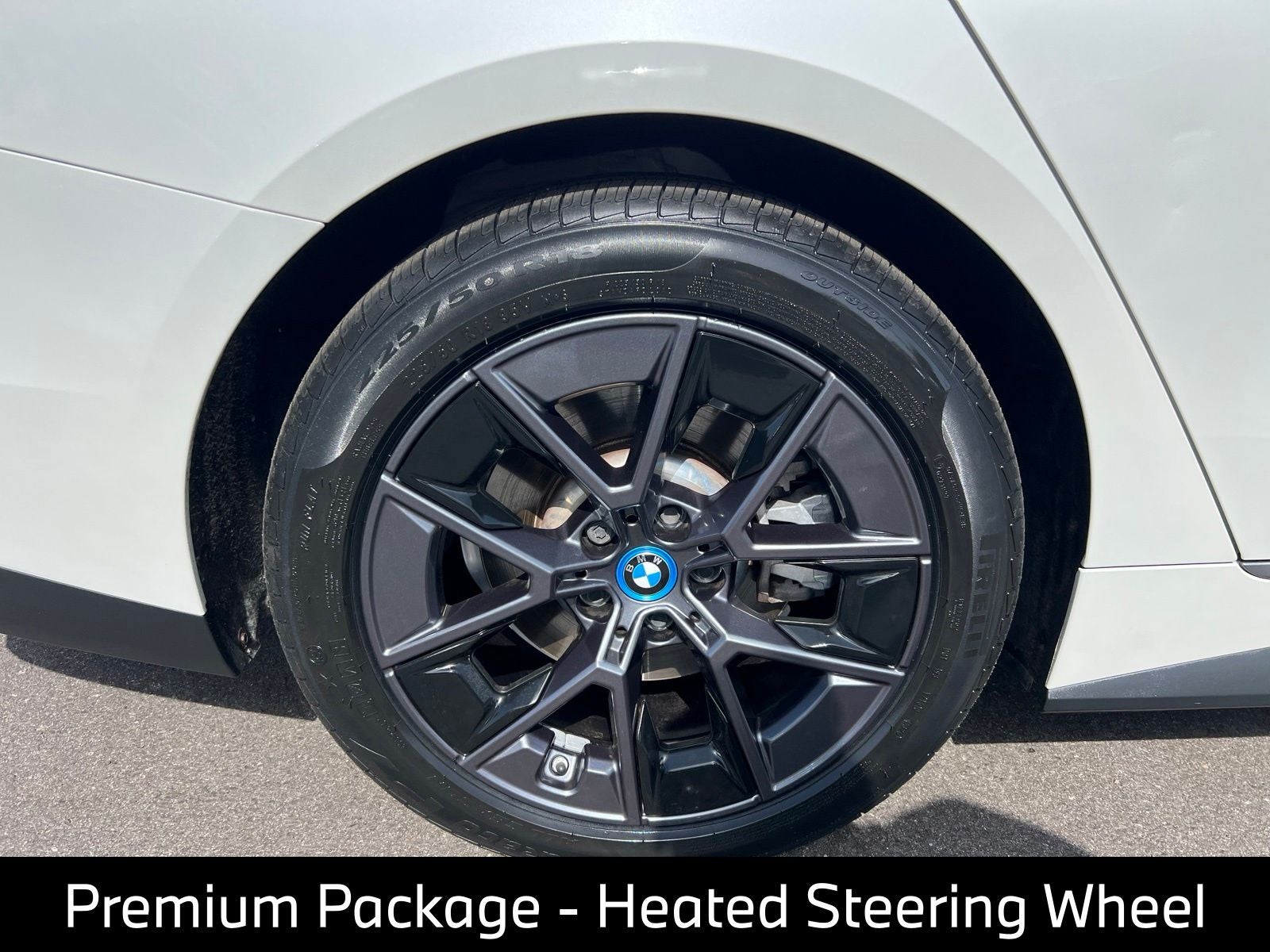 2023 BMW i4 eDrive40