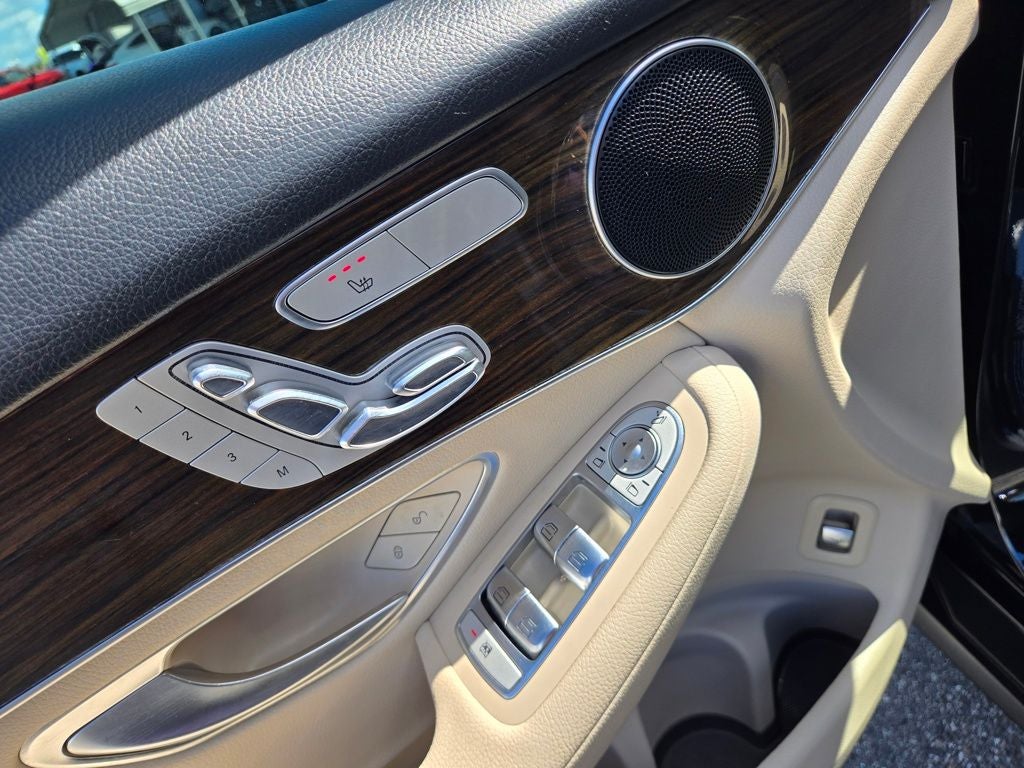 2019 Mercedes-Benz GLC GLC 300