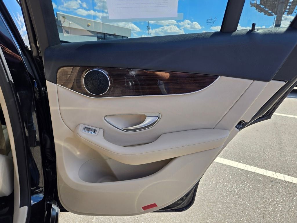 2019 Mercedes-Benz GLC GLC 300