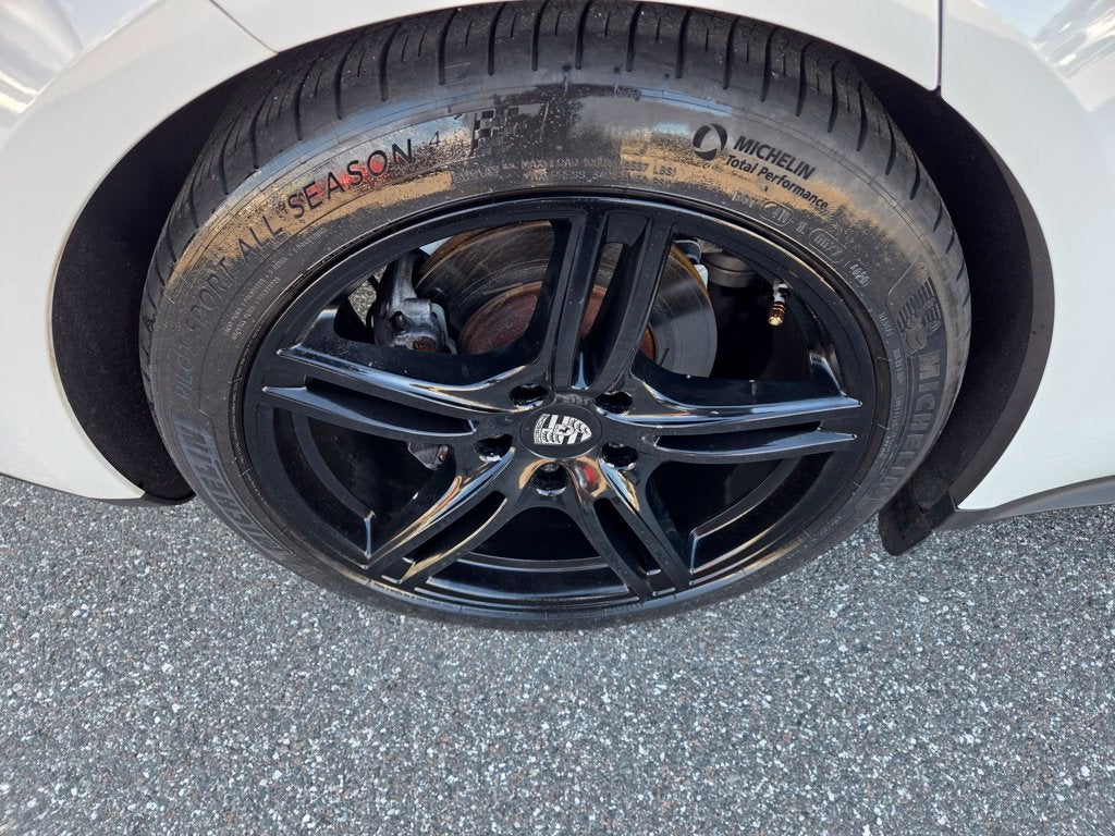 2017 Porsche Panamera Base