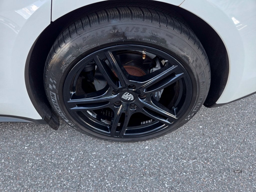 2017 Porsche Panamera Base