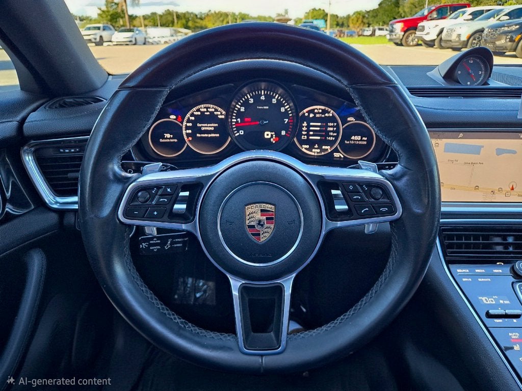 2017 Porsche Panamera Base