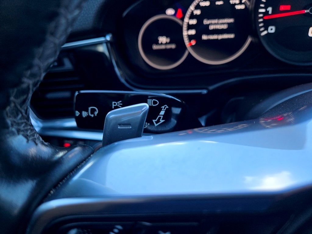 2017 Porsche Panamera Base