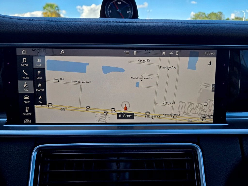 2017 Porsche Panamera Base