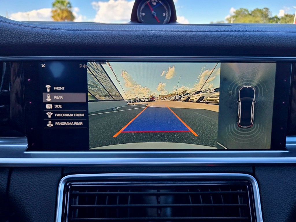 2017 Porsche Panamera Base