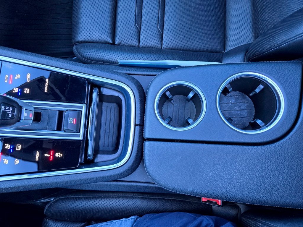 2017 Porsche Panamera Base