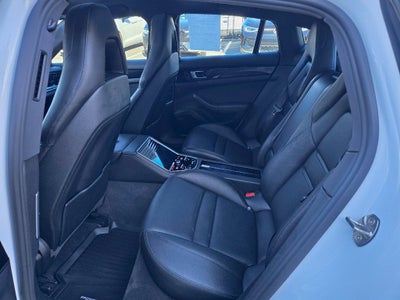 2017 Porsche Panamera Base