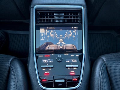 2017 Porsche Panamera Base