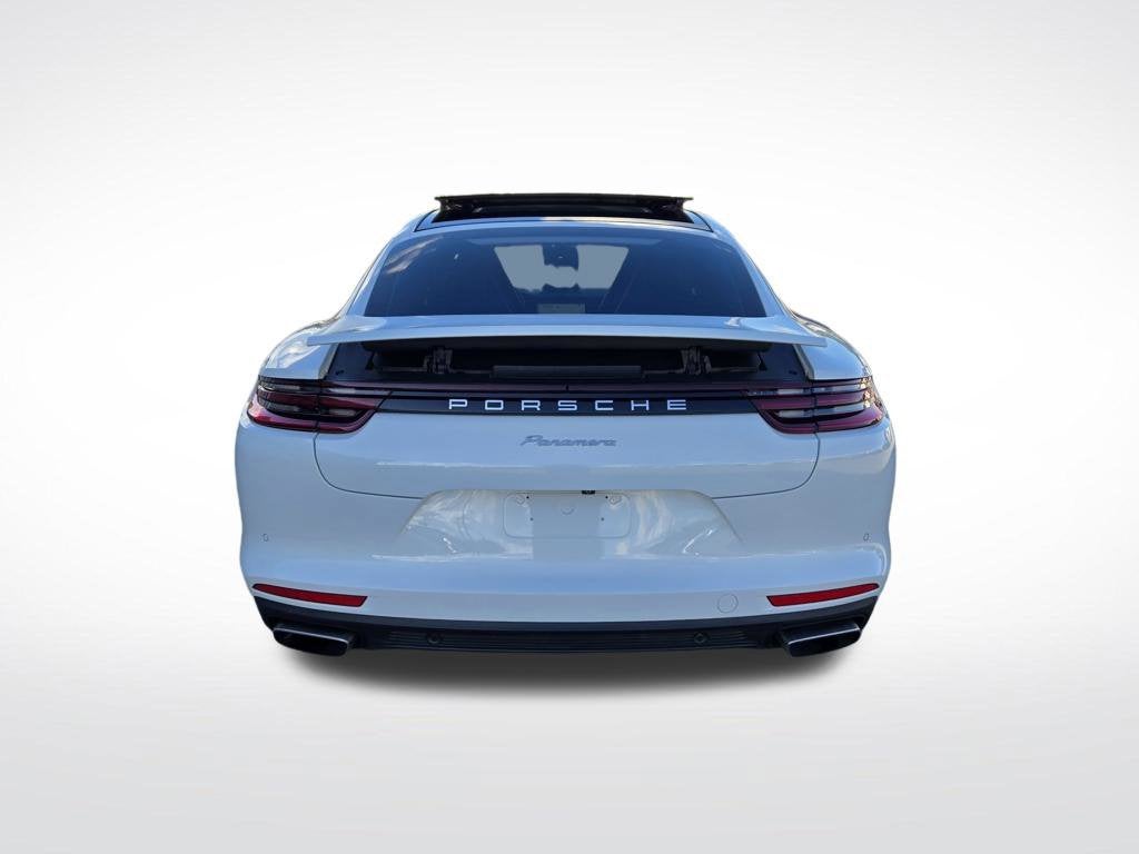 2017 Porsche Panamera Base
