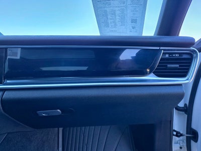 2017 Porsche Panamera Base