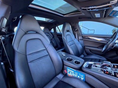 2017 Porsche Panamera Base