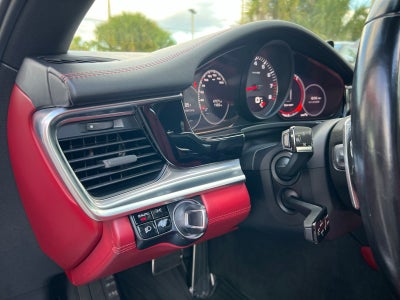 2018 Porsche Panamera 4S