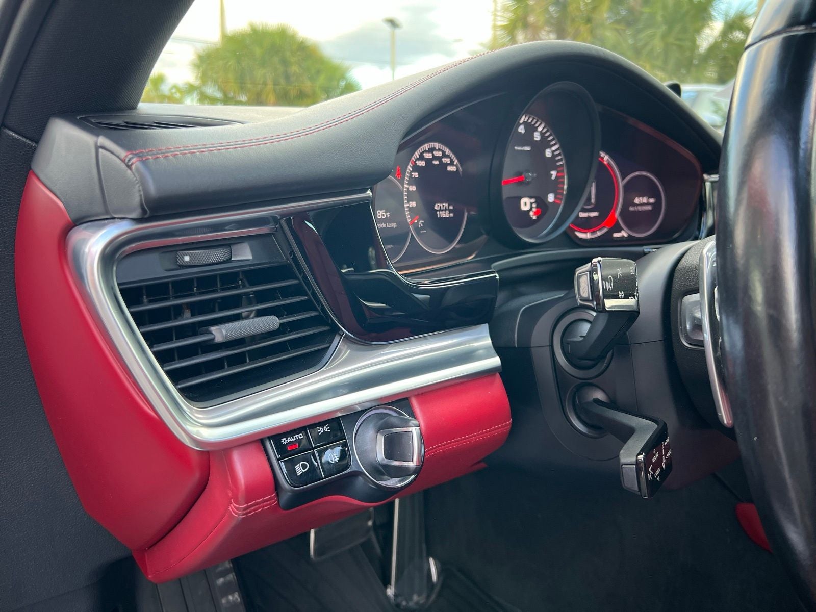 2018 Porsche Panamera 4S