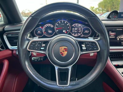 2018 Porsche Panamera 4S