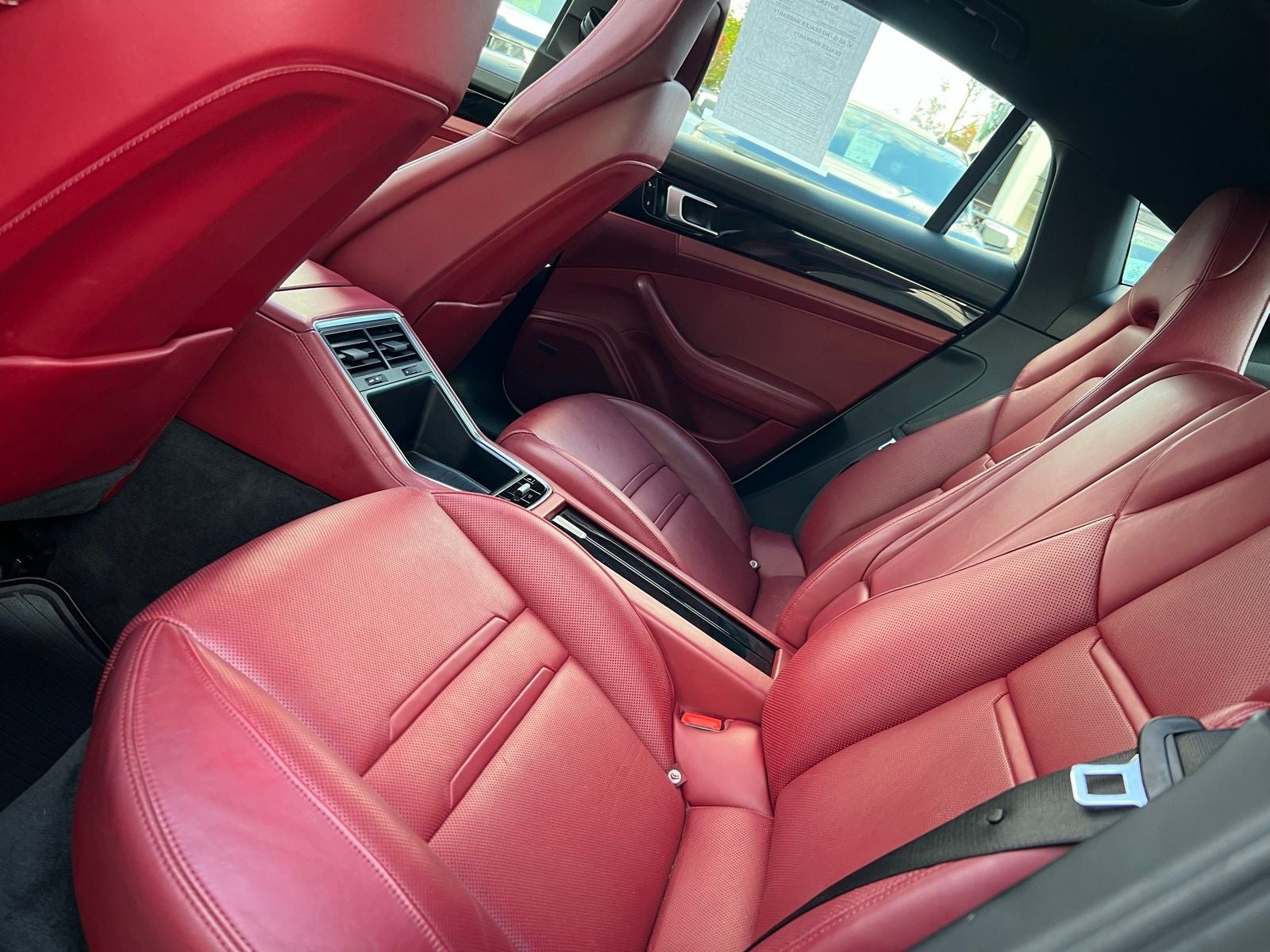 2018 Porsche Panamera 4S