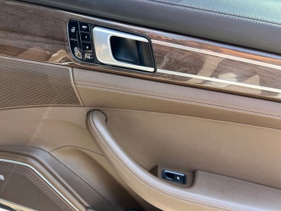 2020 Porsche Panamera E-Hybrid 4 Executive