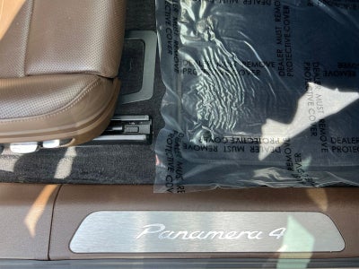 2020 Porsche Panamera E-Hybrid 4 Executive