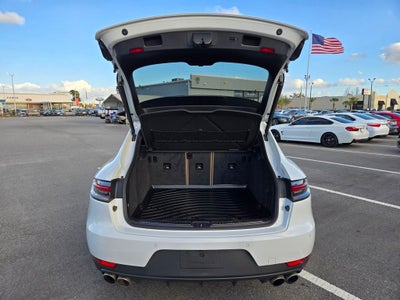 2020 Porsche Macan S