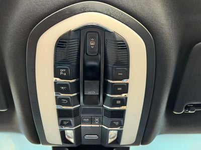 2020 Porsche Macan S