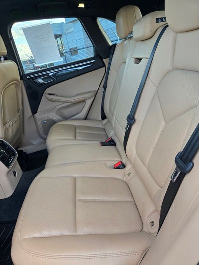 2020 Porsche Macan S