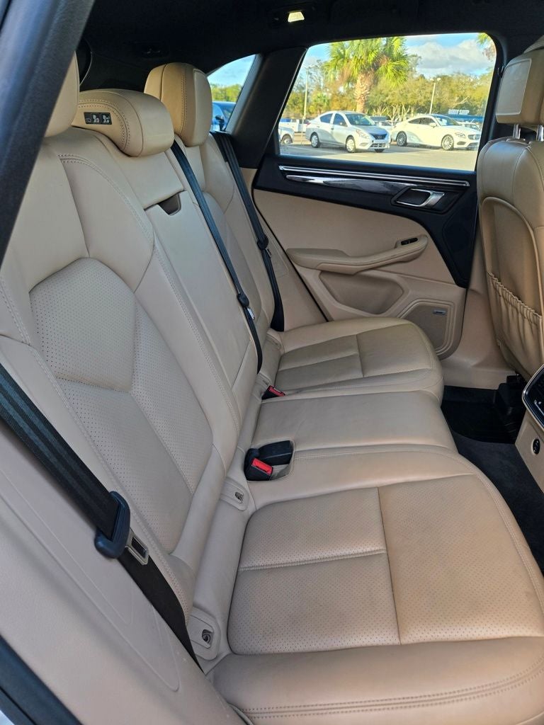 2020 Porsche Macan S