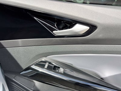 2022 Volkswagen ID.4 Pro