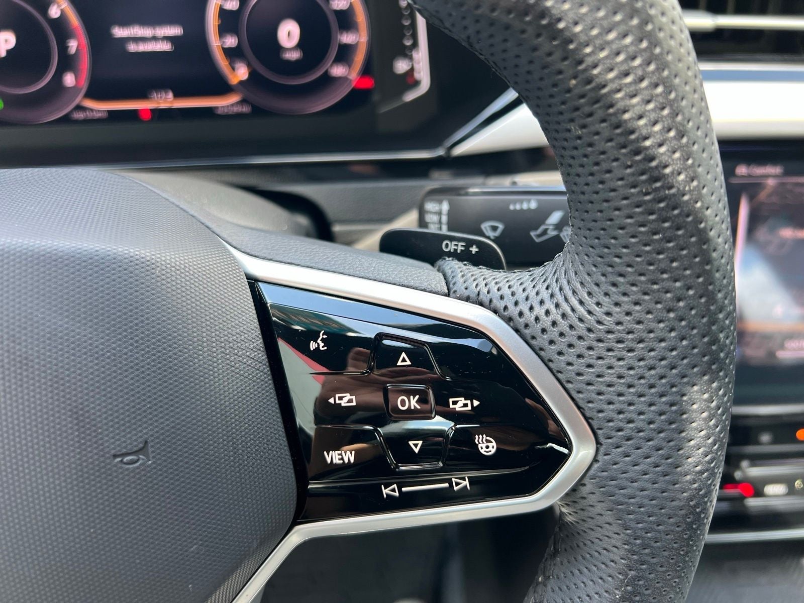 2023 Volkswagen Arteon 2.0T SEL R-Line
