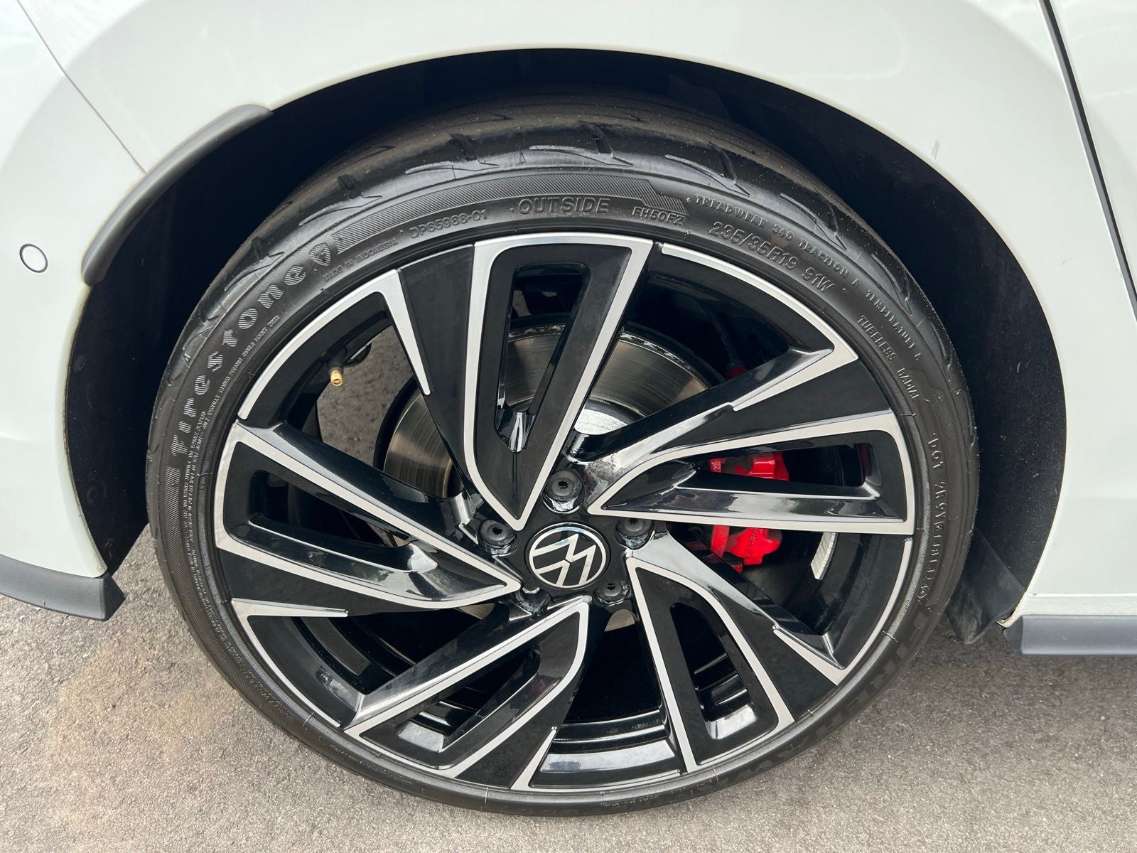 2023 Volkswagen Golf GTI Autobahn