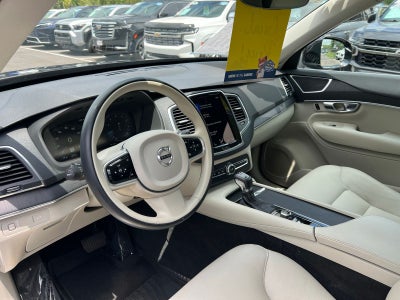 2020 Volvo XC90 T5 Momentum