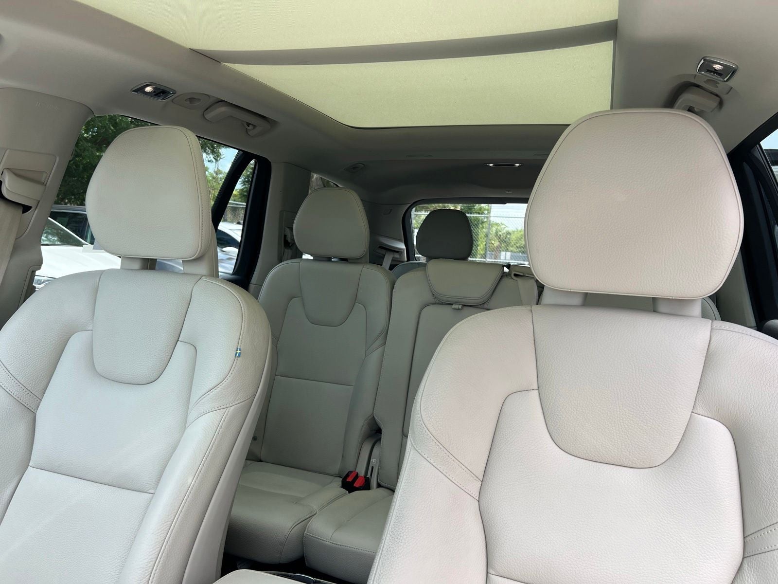 2020 Volvo XC90 T5 Momentum