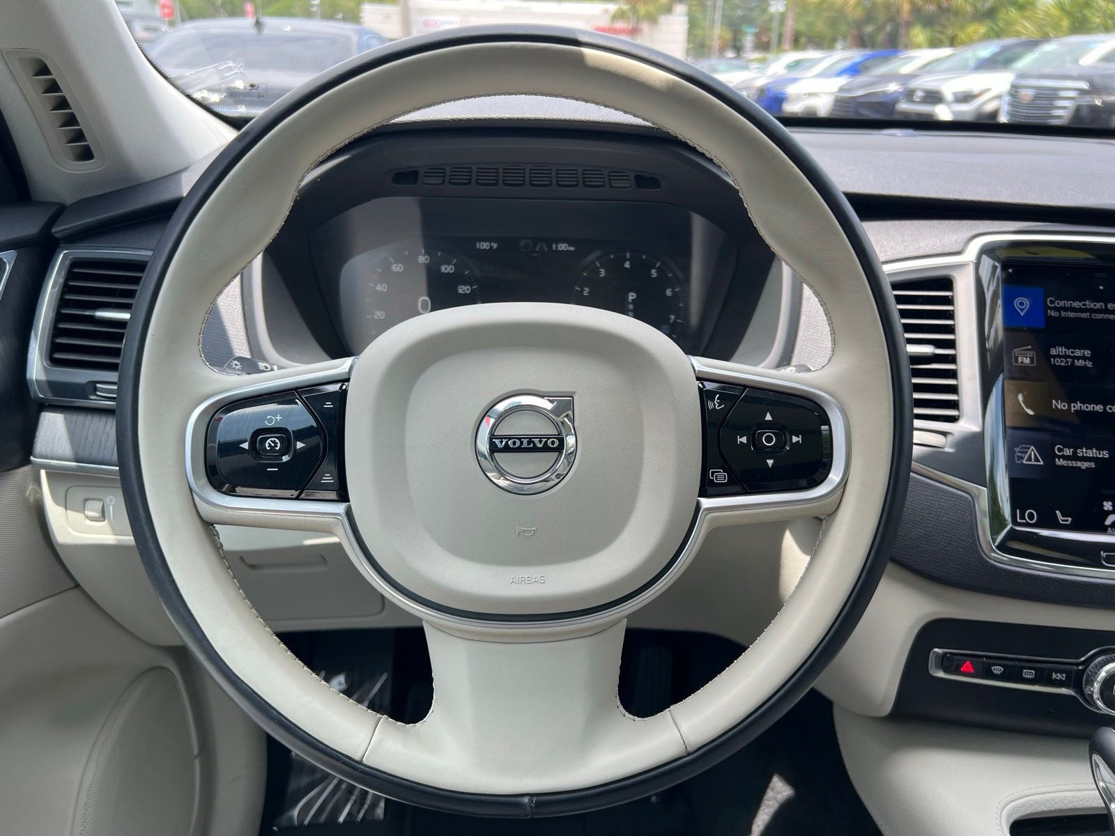2020 Volvo XC90 T5 Momentum